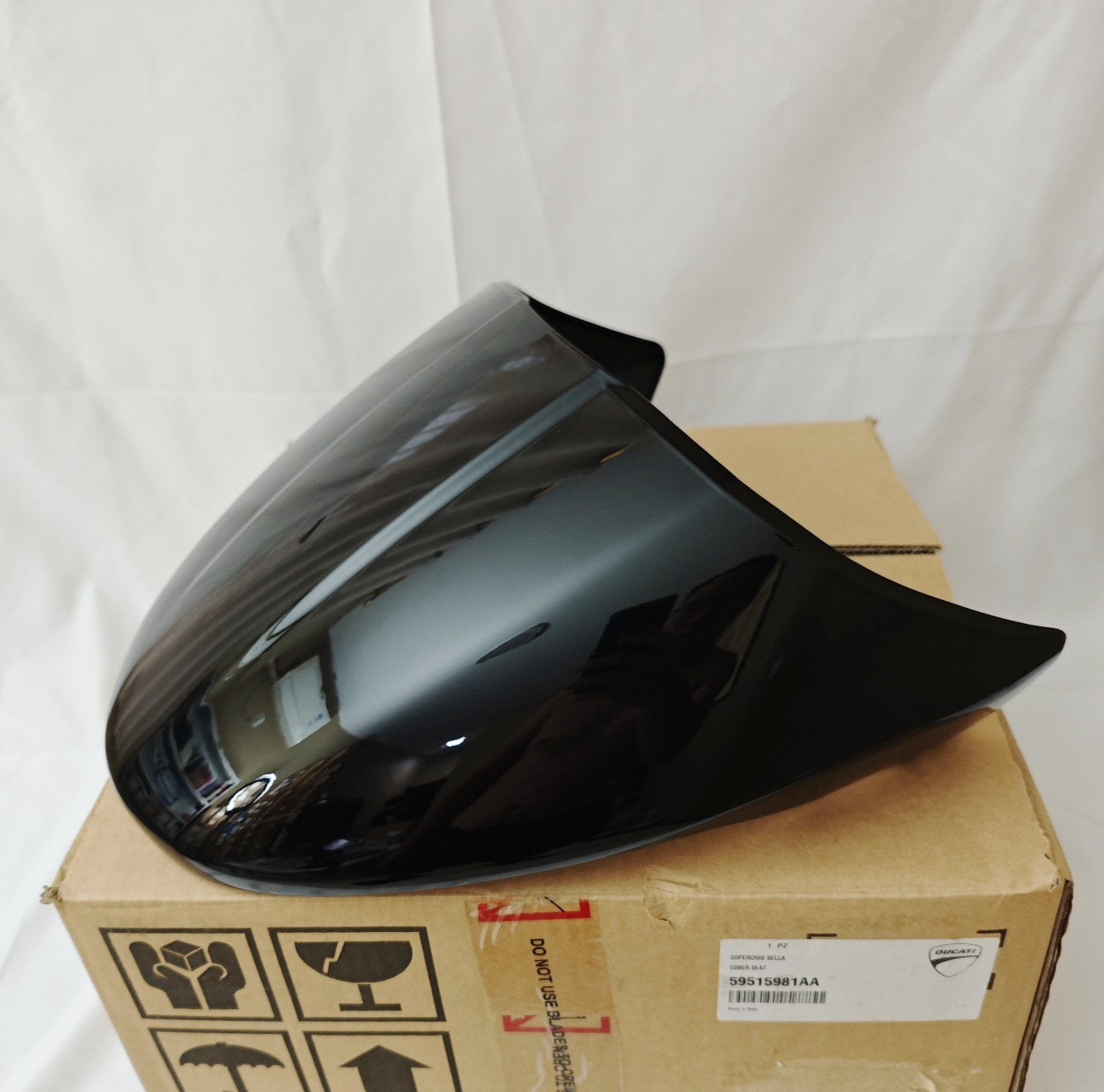 [NEW] Genuine Ducati SCR Cafe Racer Seat Cowl Cover for 2017-2018 - 59515981AA