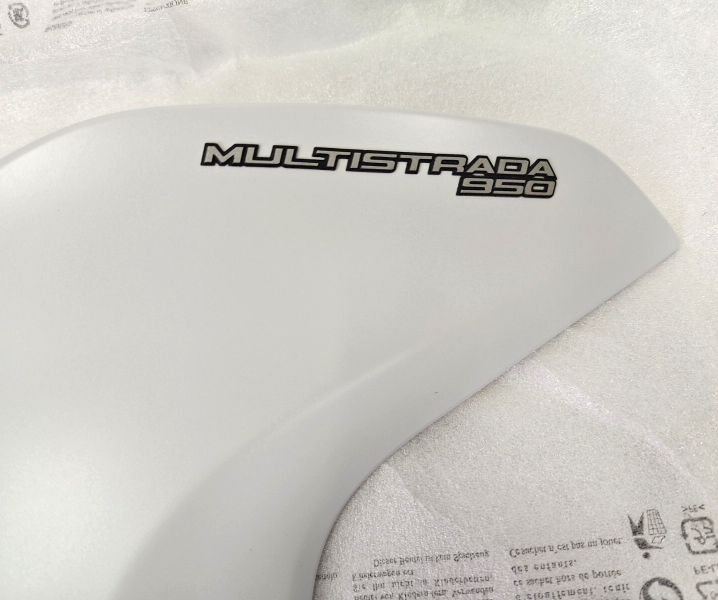 [NEW] Ducati Multistrada 950 Radiator Cover Fairing Right 48016861A 480P6862AW