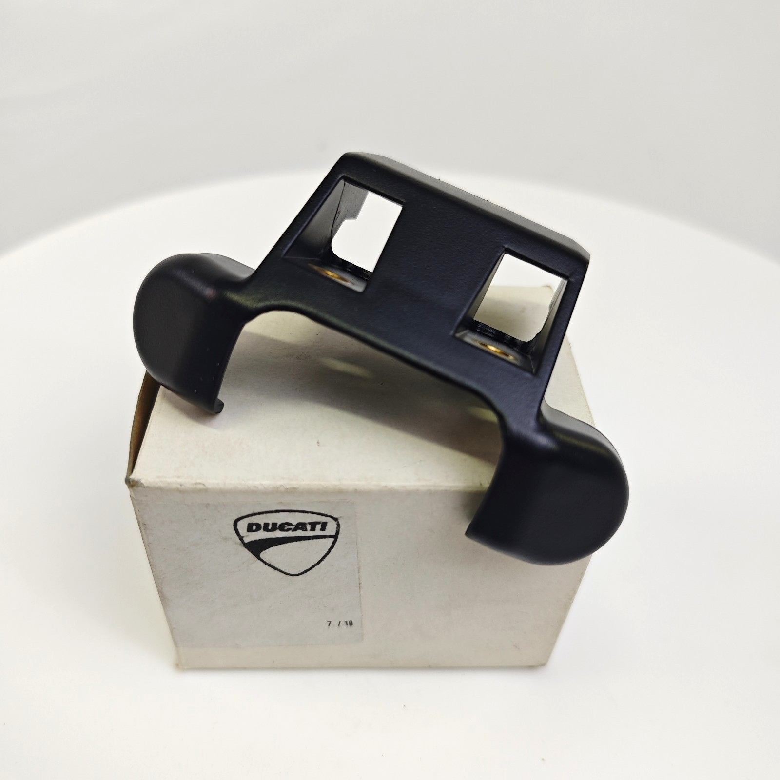 [New] Ducati Scrambler license plate light housing cover mount 4601D021A